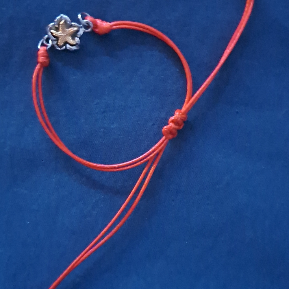 Starfish Bracelet - Picture 2 of 4